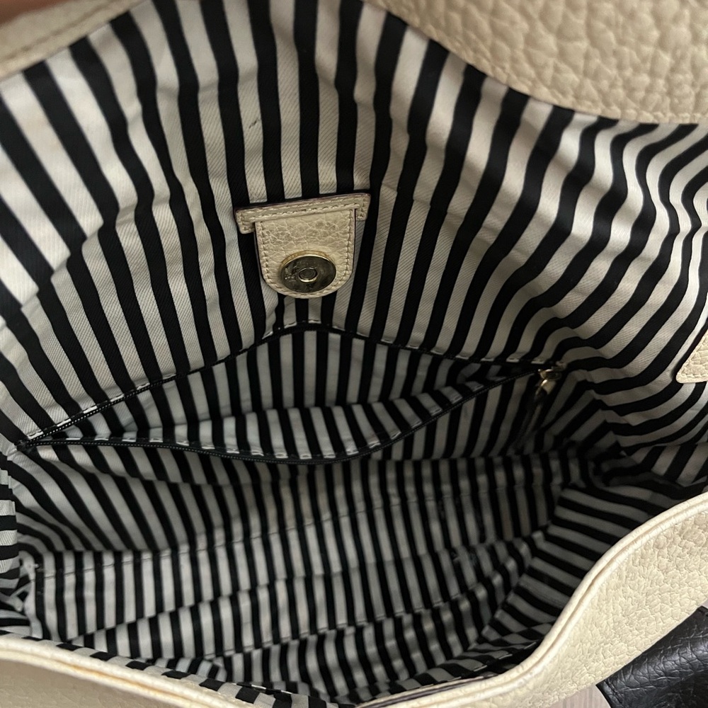 Kate Spade purse - Picture 2 of 2